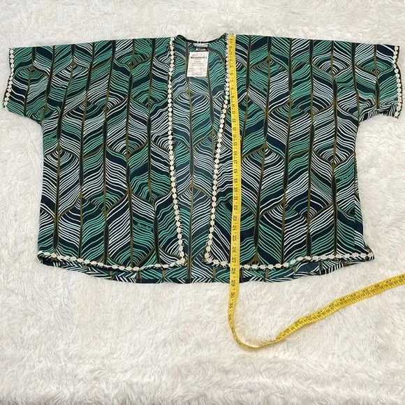 NWT Manuhealii Butterfly Kimono Lei
Hulu Dark Blue OS - Picture 3 of 6